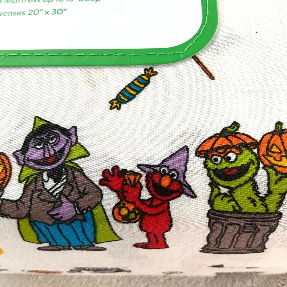 Sesame Street Halloween Full Sheet Set 100% Cotton Elmo Cookie Monster 4 Piece